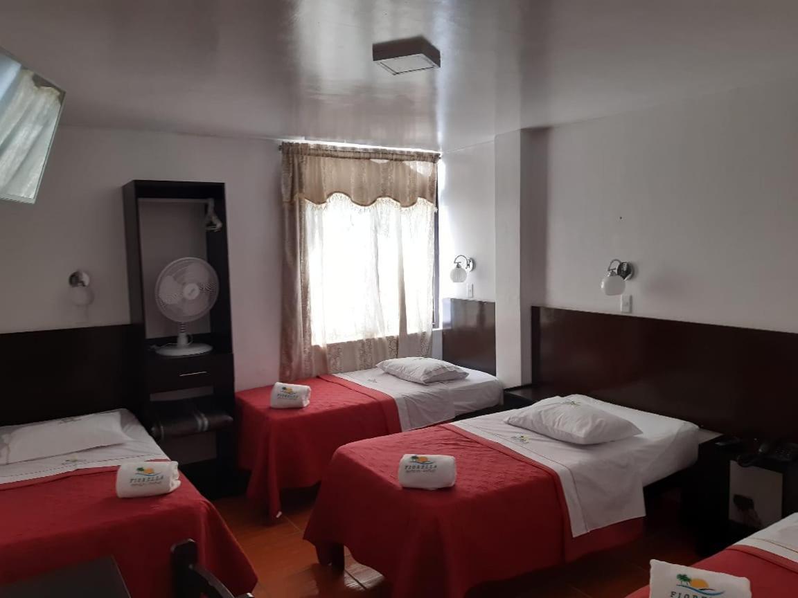 Paracas Hotel Fiorella Bagian luar foto