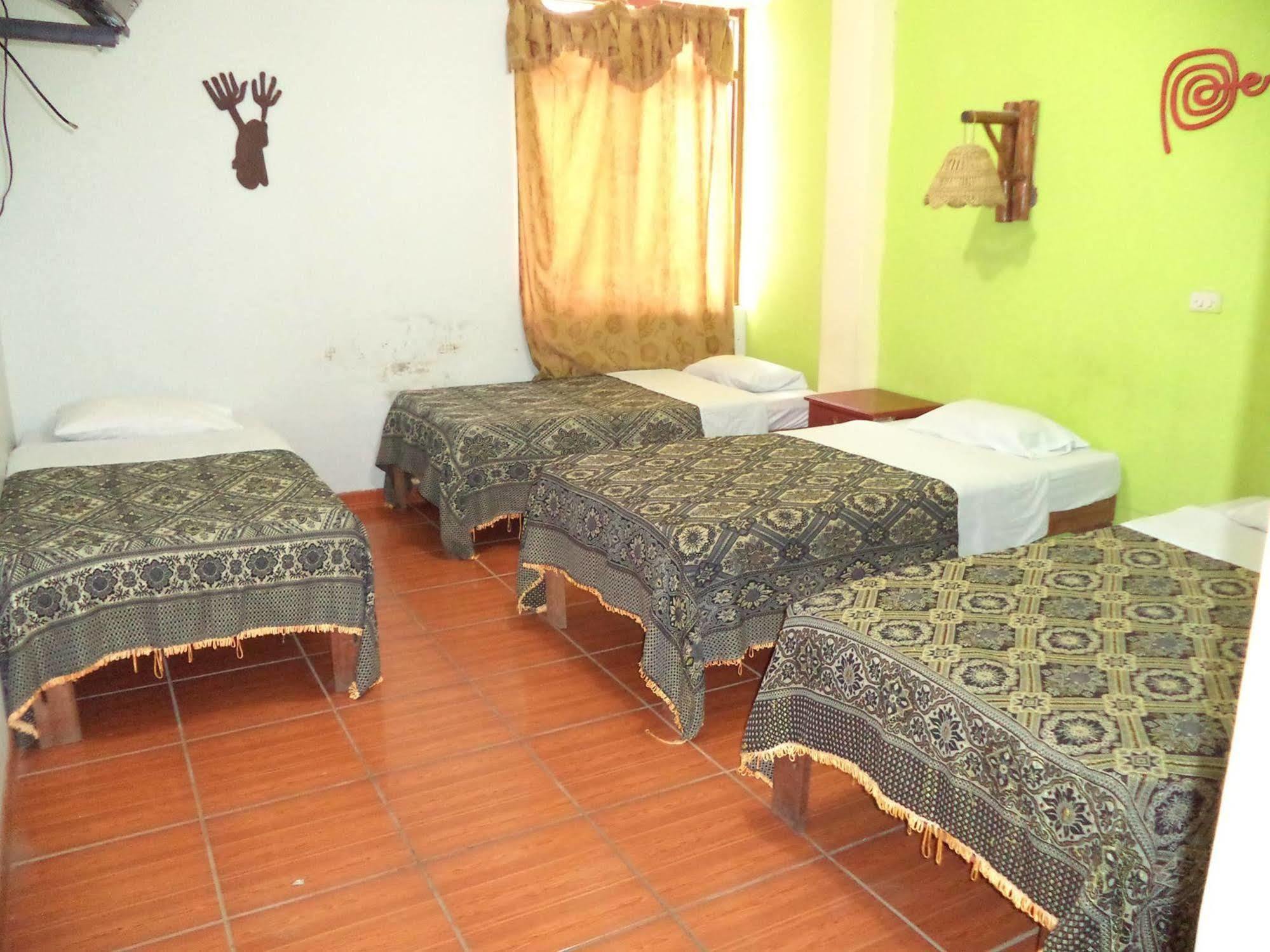 Paracas Hotel Fiorella Bagian luar foto