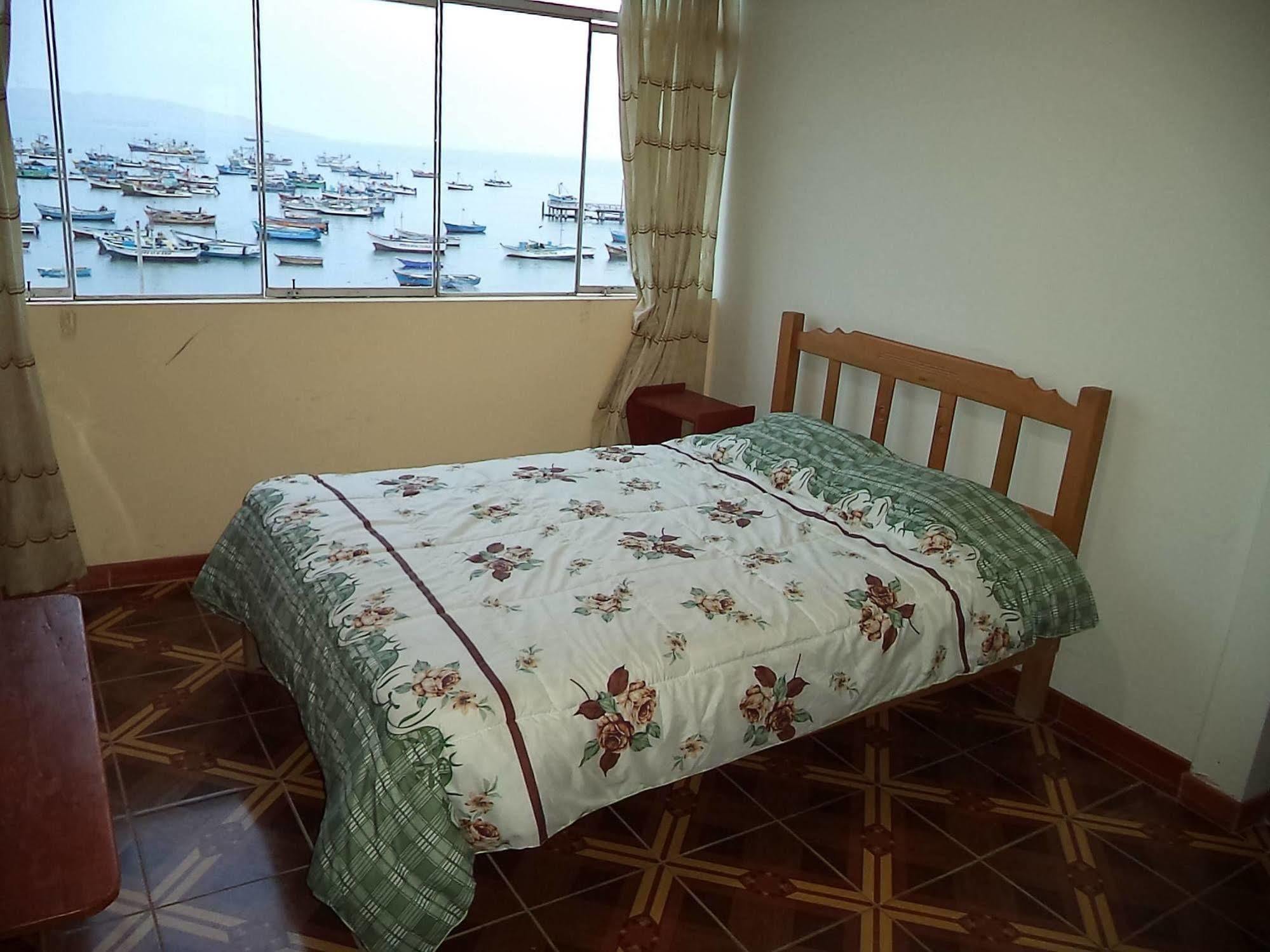 Paracas Hotel Fiorella Bagian luar foto